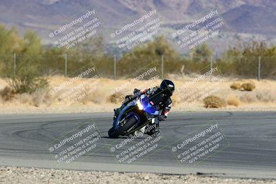 media/Jan-09-2022-SoCal Trackdays (Sun) [[2b1fec8404]]/Turn 6 (1035am)/